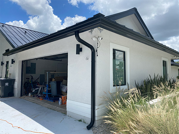 Seamless gutter installation in Boynton Beach home
